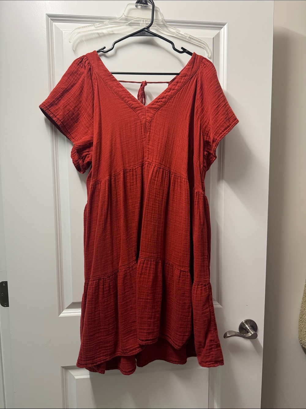 Red V-Neck Tiered Short-Sleeve Women's Top